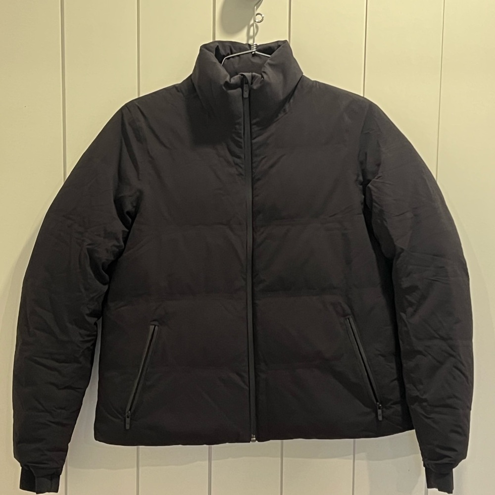 lululemon athletica women’s black down Puffer Jacket